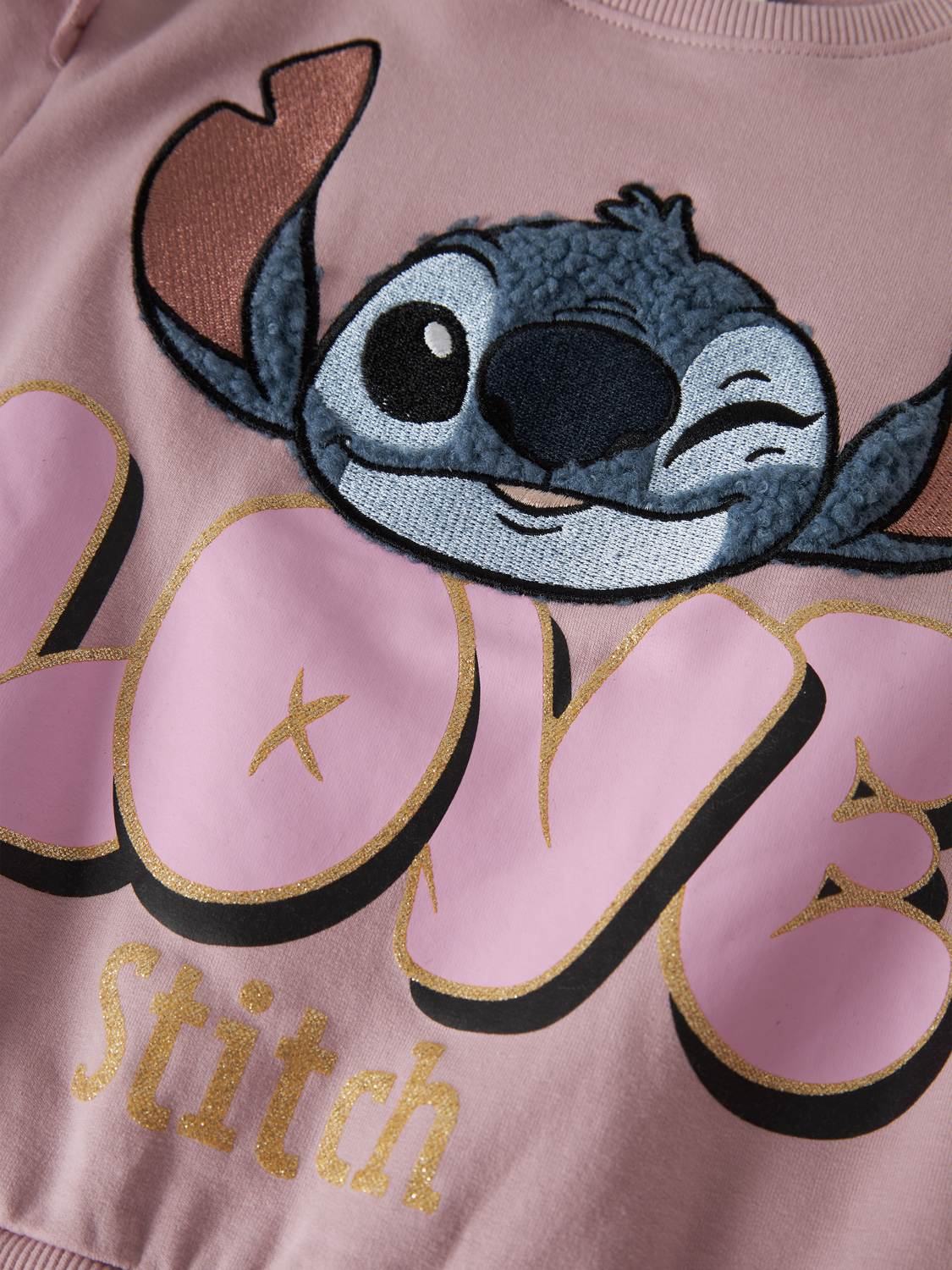 model_shot-front_full